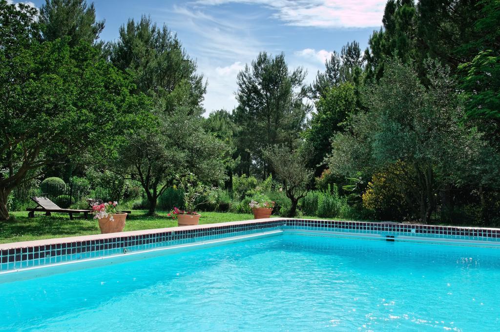 Le Domaine De Saint Veran Orgon Buitenkant foto