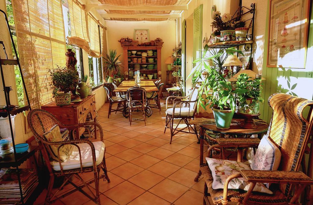 Le Domaine De Saint Veran Orgon Buitenkant foto